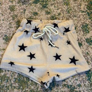 VRG girl Redberry star shorts